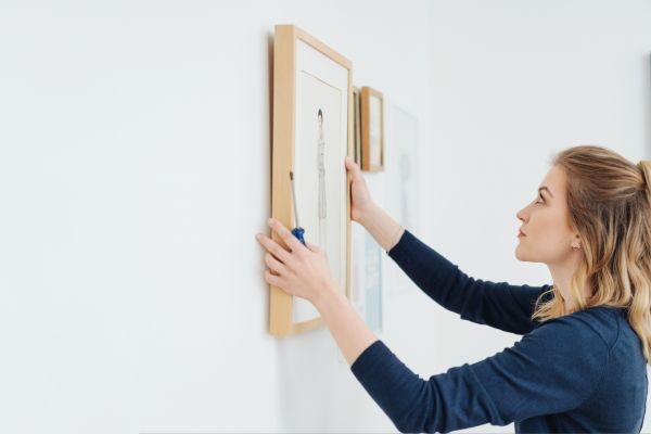 Picture Hanging Service in Chester